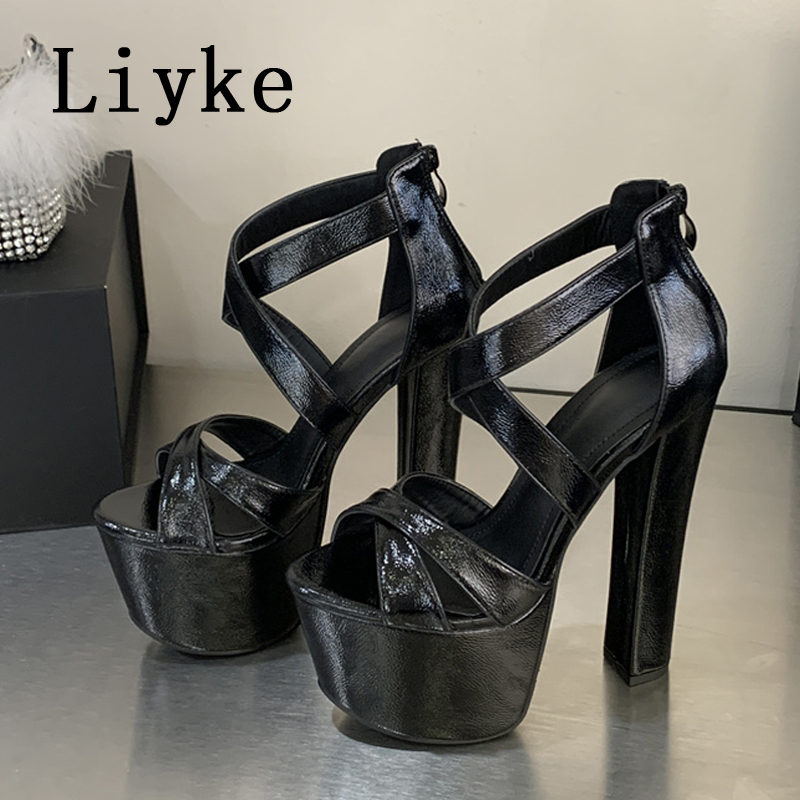 Liyke modèle spectacle Super t - Women Fashion Show avis et prix